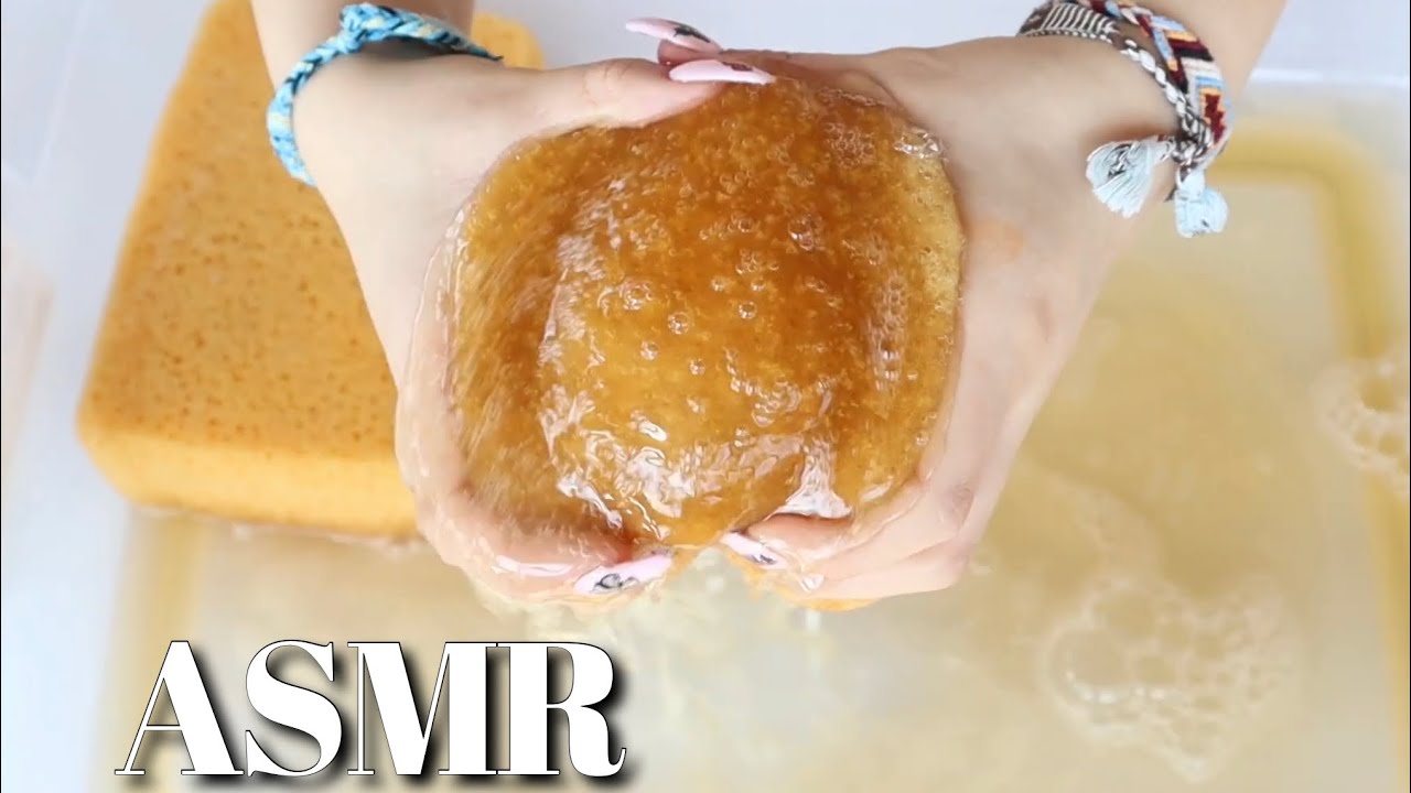 🤩 ASMR ONE MINUTE SUPER SATISFYING SPONGE SQUEEZING 🤩