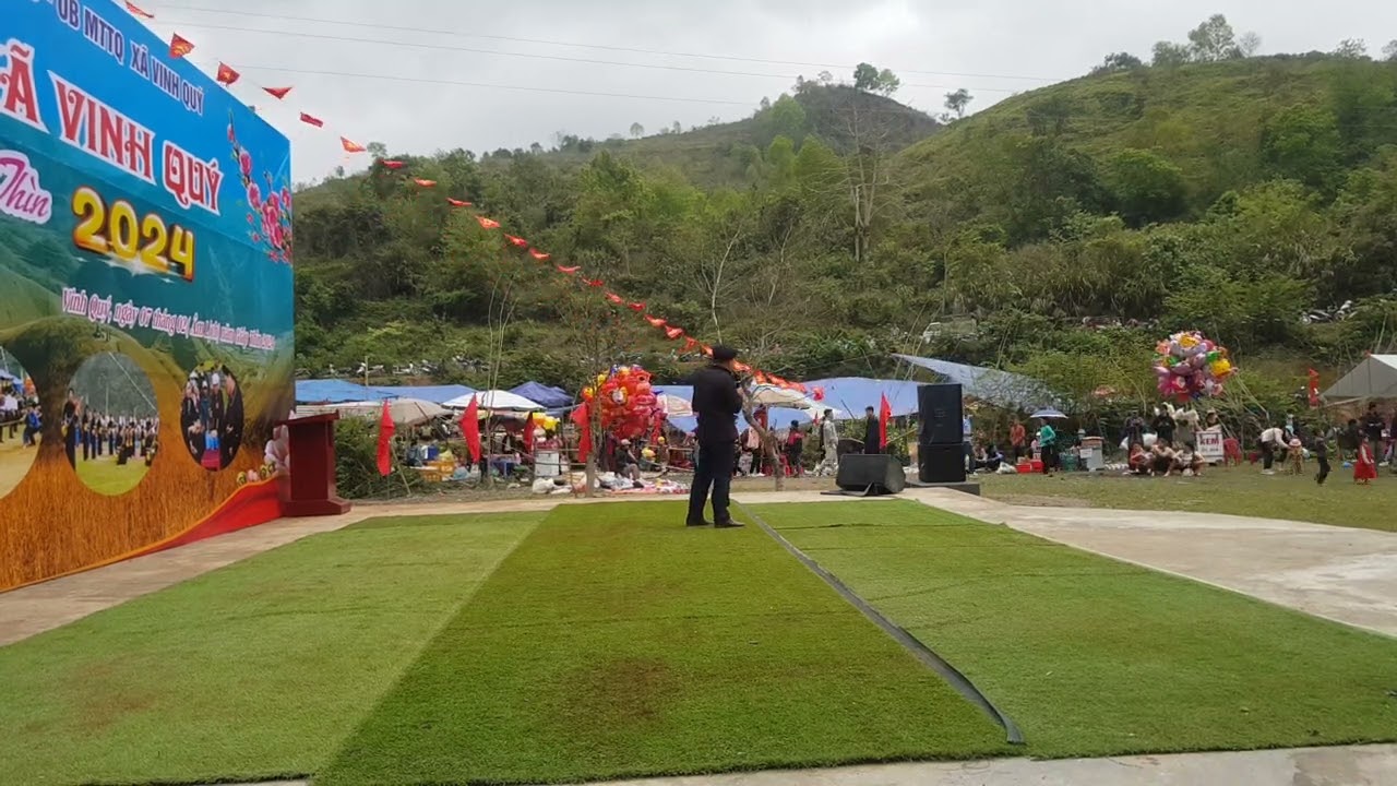 Hát lượn đồi cỏ ko cháy. Vinh Quý