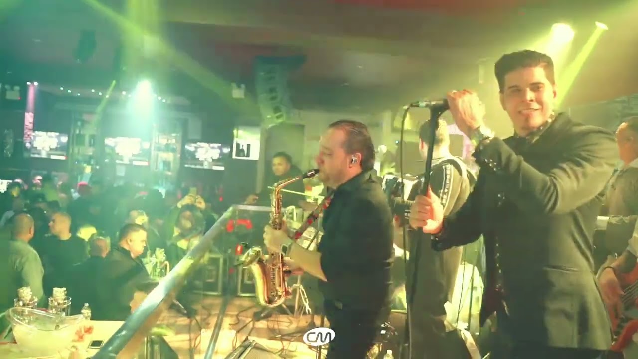 Tipico Urbano - El Tiguerito (En Vivo)