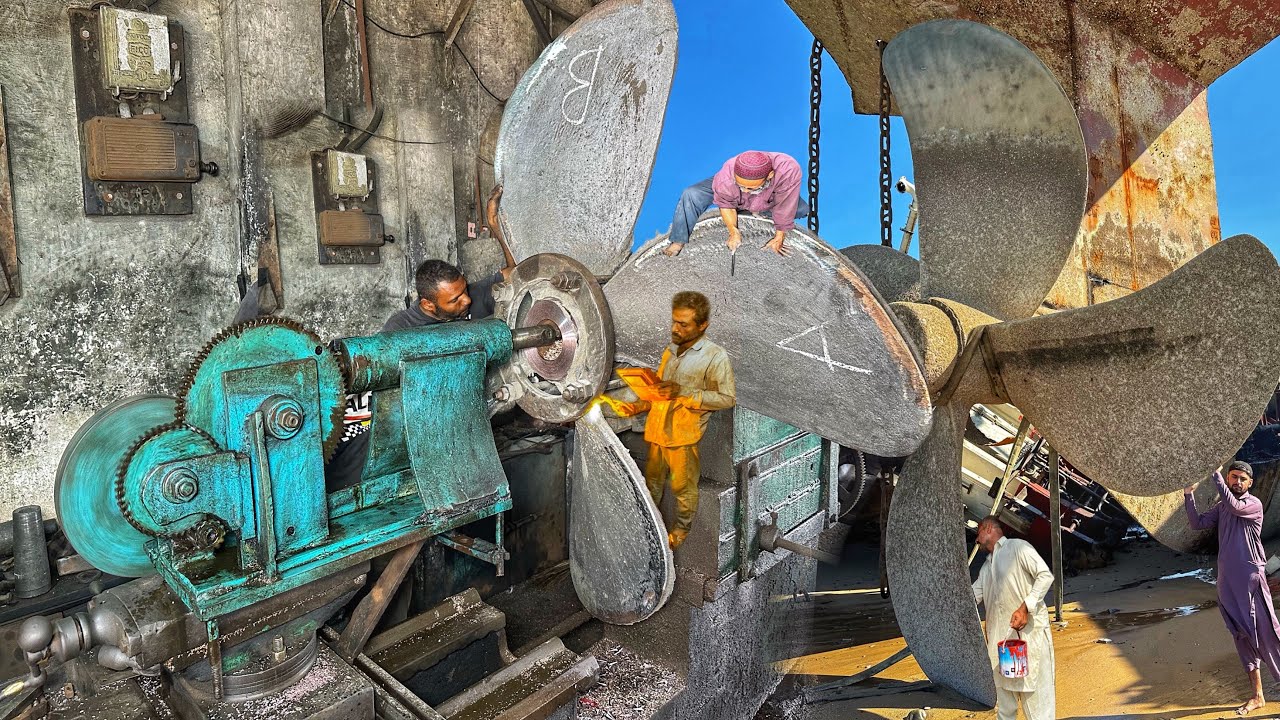 Complete Making Process of Ship ProPeller-How to Manufacture A Ship ProPeller|