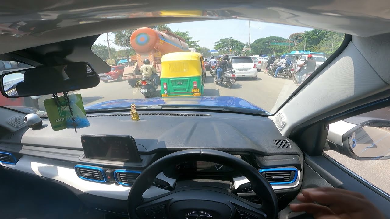 bangalore traffic chaos! 😩 nonstop honking on my way to office | tata punch drive part 3