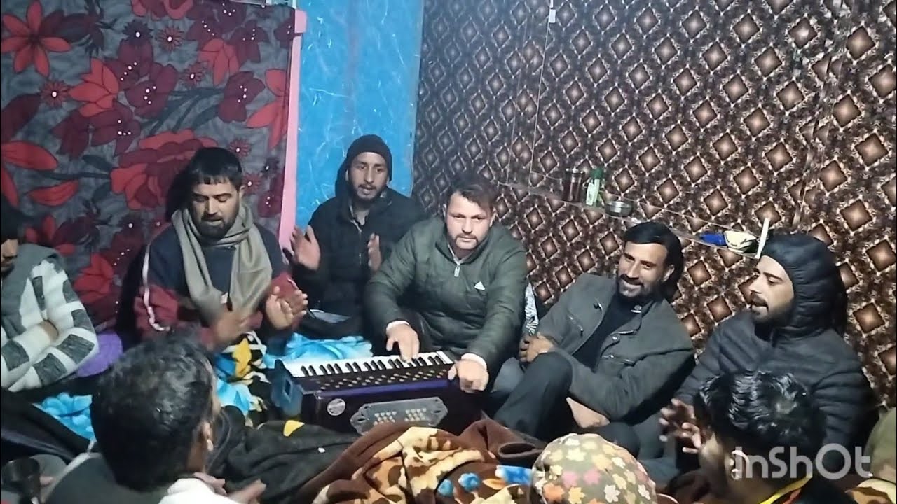 kashmiri song at chatroo zala like comment share and subscribe so plz 🙏🙏