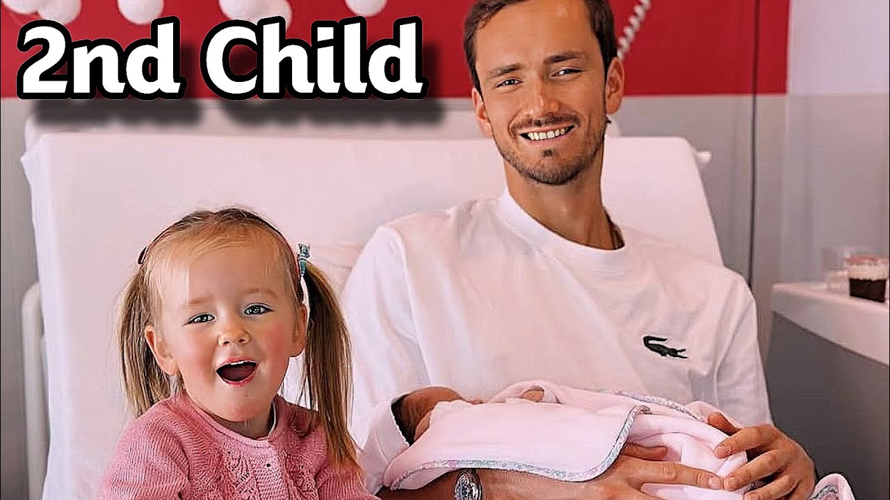 Daniil Medvedev welcomes his second child #sportscentre #medvedev