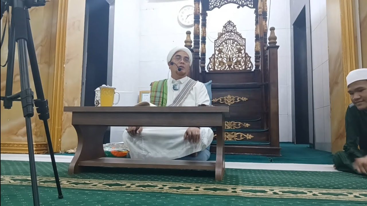 Majlis Taklim Al-Husna Juanda 8 sedang live sekarang!