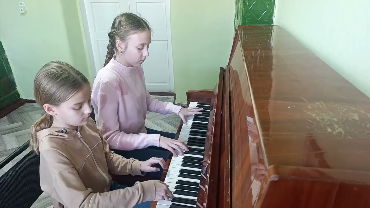 Шляхта Анастасія та Адажій Вероніка. Володимир Птушкін. Увертюра із сюїти 