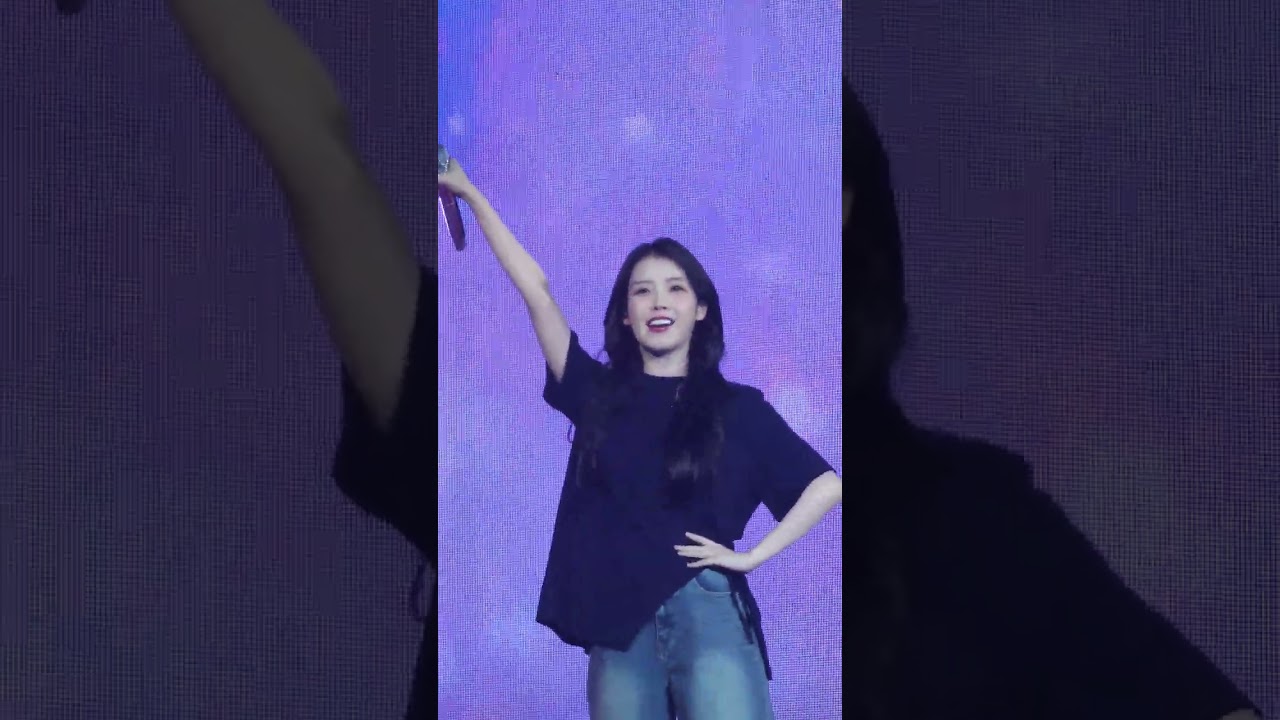 [4K] 080624 IU(아이유) HEREH World Tour in KL - Hold my hand