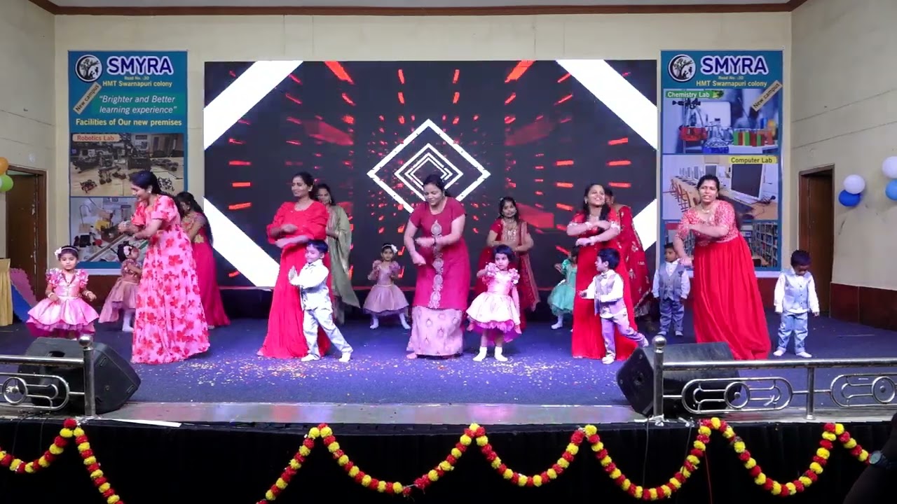 MOTHERS & KIDS DANCE