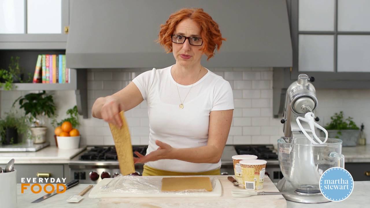 Lemon-Spice Ice Cream Sandwich - Everyday Food with Sarah Carey