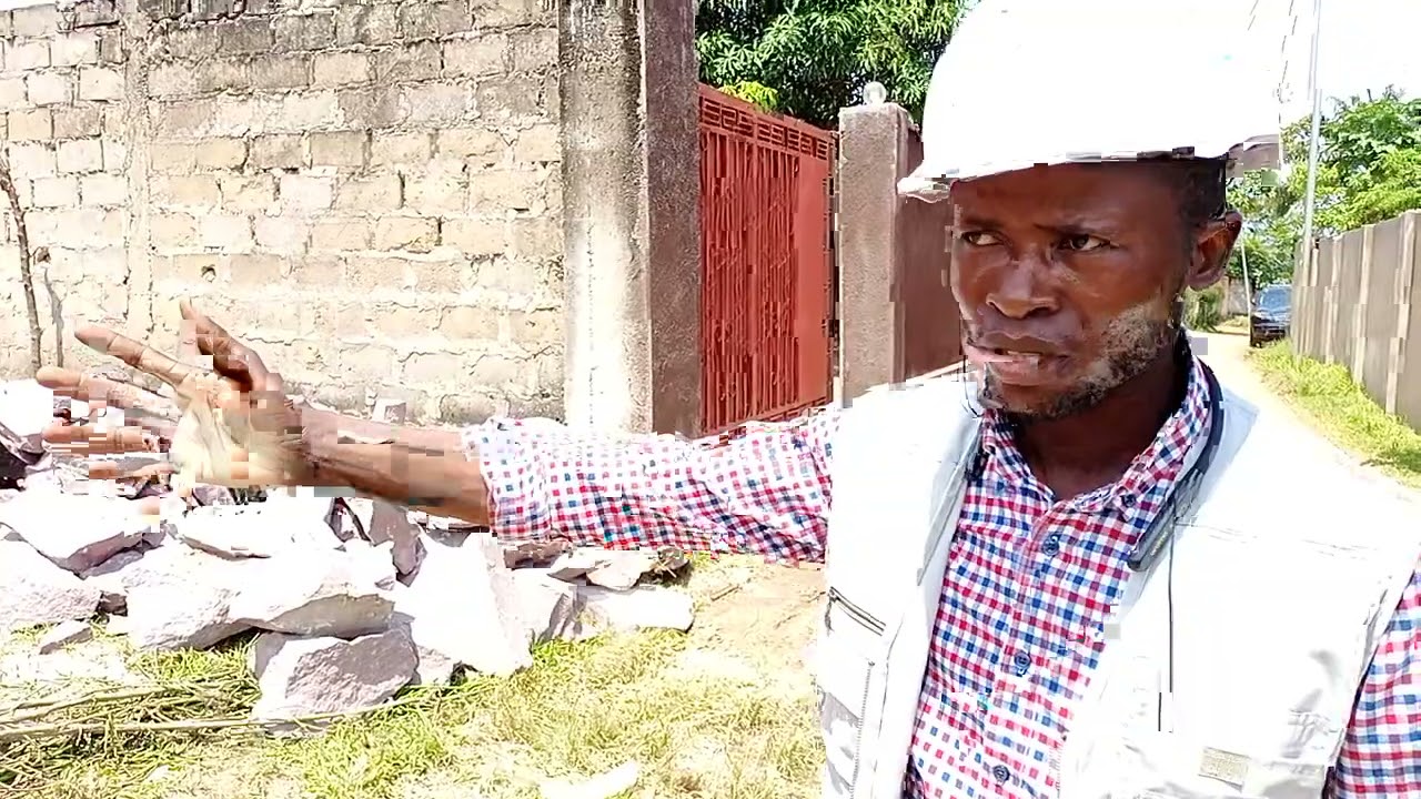 État d'avancement des travaux de construction du mur de clôture au Camp Nadiading/Mont Ngafula