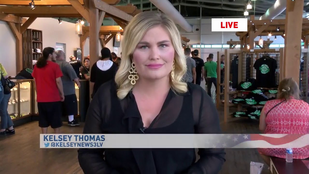 First Legal 4/20 in Las Vegas features plenty of cannabis camaraderie