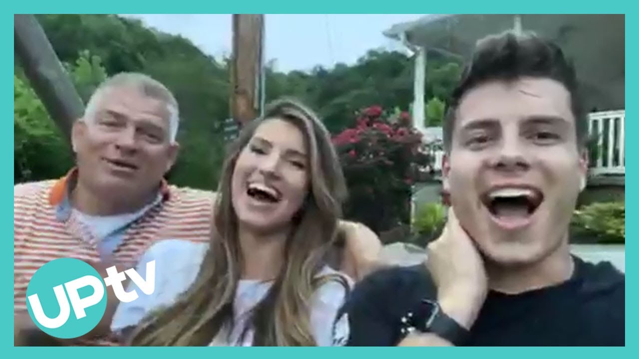 Bates Family Chat - Getting Ready For Baby Khloe