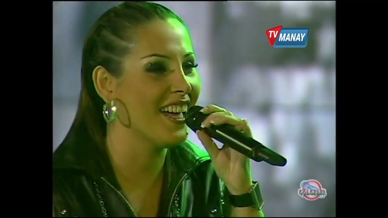 Funda Arar & Kıra&ccedil; - Estarabim  | G&ouml;lgeler