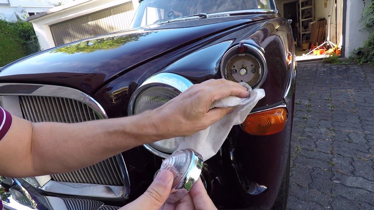 Rover P5b Prep For 'Classic Austria' Car Show