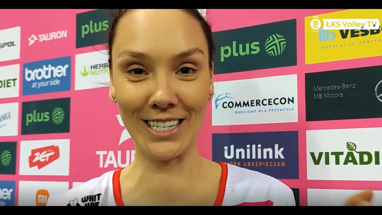 Angelika Gajer i Roberta Ratzke po meczu z Jokerem Świecie