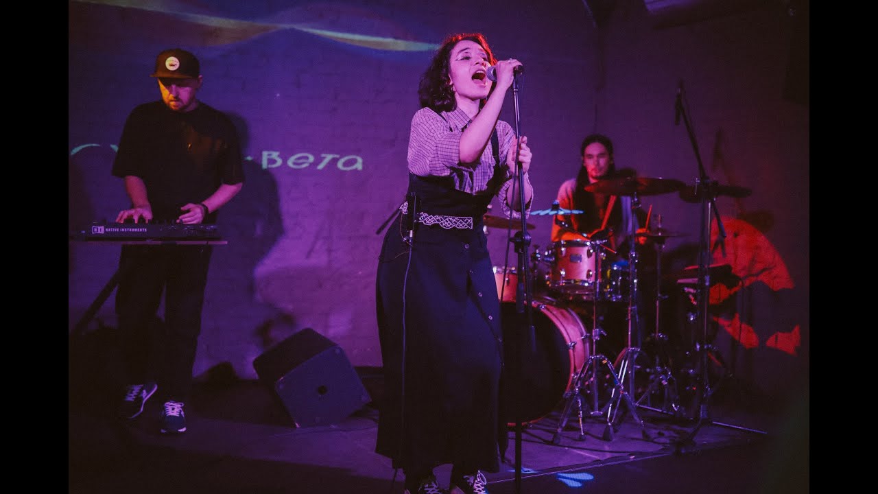 Alpha-Beta & Karina Lurmish - Жить вечно (UNION BAR, SPB) #alphabetaband #lurmish