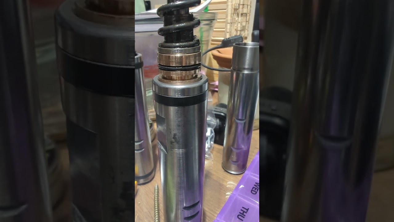 playing with a labyrinth effect piston.