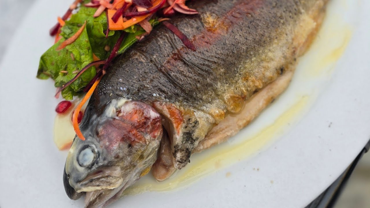 Manqal Üstündə Möhtəşəm Forel Qızartması – Asan və Ləzzətli Resept!
