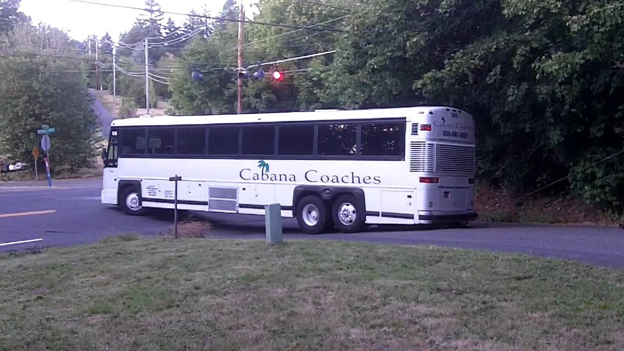 Bus stuck on 19th