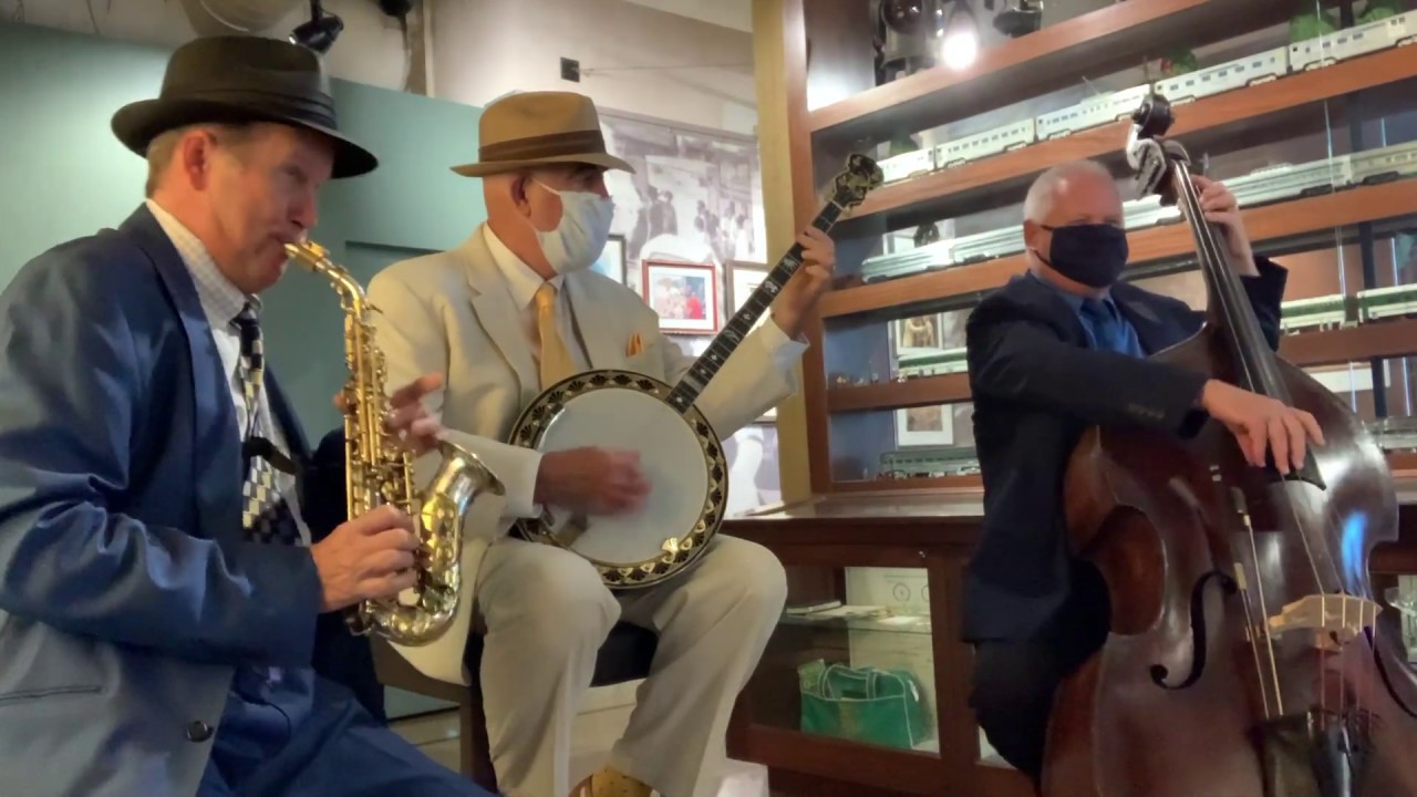 The Gumbo Trio plays 