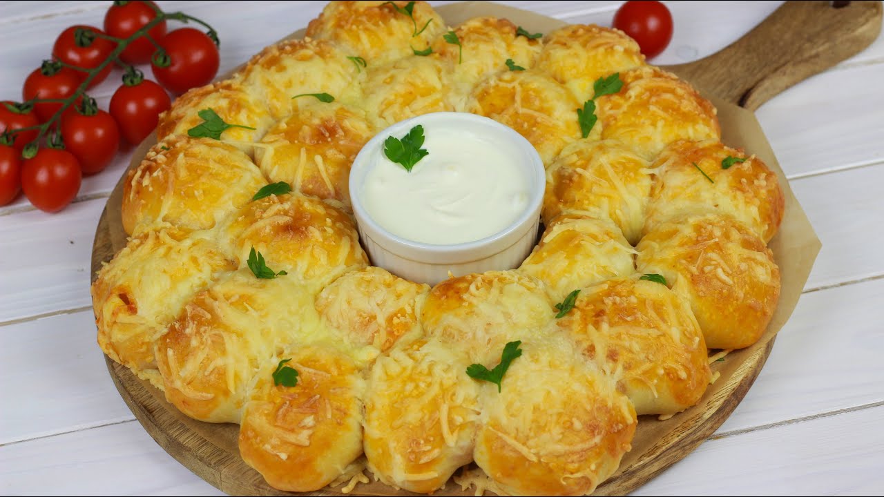 Pizzablume mit Würstchen - Blitzrezept mit 5 Zutaten