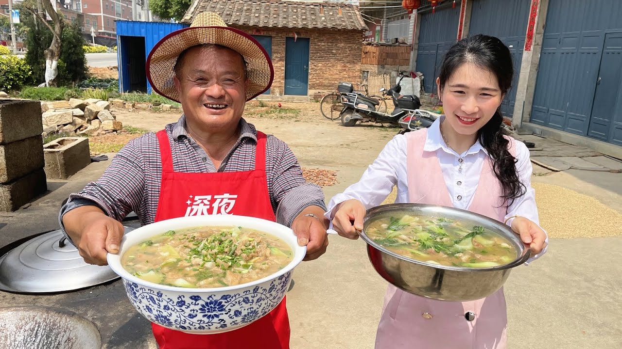 传统莆田特色菜“炝肉”，阿胖山用网易味央黑猪肉来做，肥而不腻太好吃！