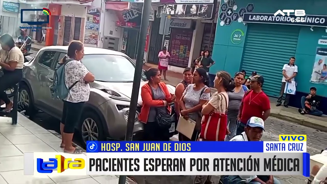 Tercera semana de paro en el sector salud de Santa Cruz