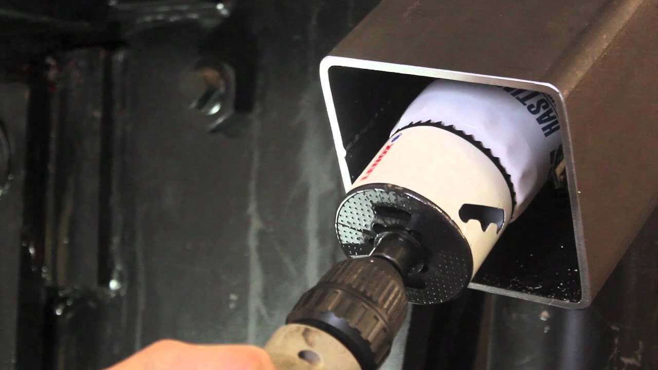 How to remove a stuck oil filter on a car, truck, boat or airplane in minutes - Maintenance Tricks