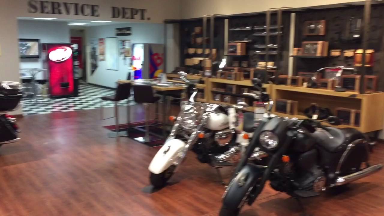 Q3 2077700 Team Mancuso Powersports 59 - Interior