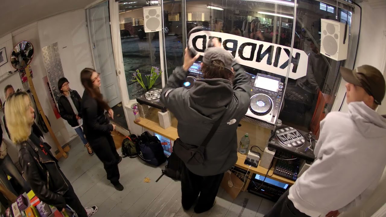 SOLTURA W/RDB | Kindred Radio (21.10.25)