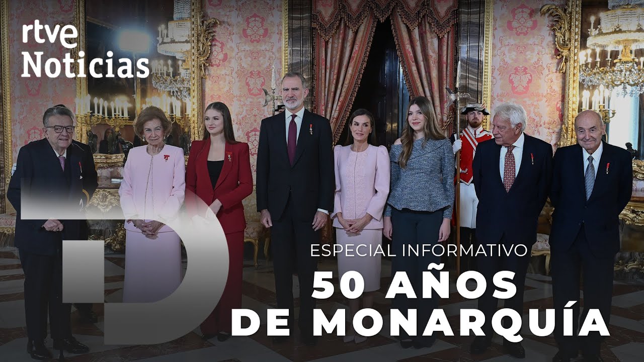 DIRECTO | 50 A&Ntilde;OS DE MONARQU&Iacute;A | FELIPE VI impone el TOIS&Oacute;N DE ORO a los padres de la CONSTITUCI&Oacute;N