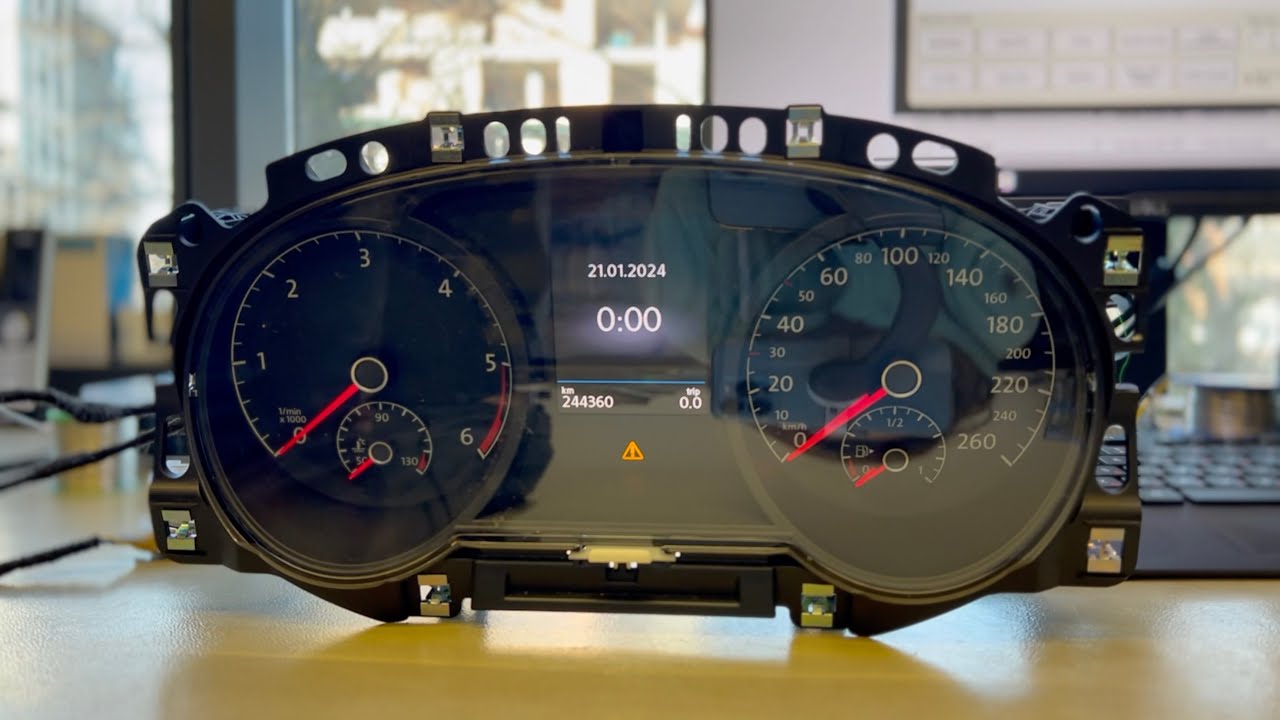 RH850 Writing: Mileage Recalibration VDO MQB Analogue RH850 R7F701407