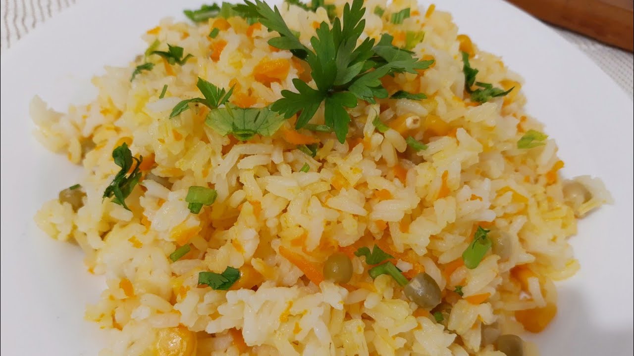 Como Fazer Arroz Com Cenoura, Ervilha e Milho