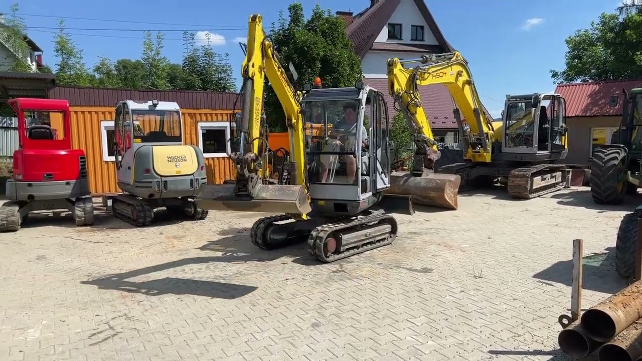 Used Wacker Neuson 2503 E03-04 2016 Mini excavator | equippo.com