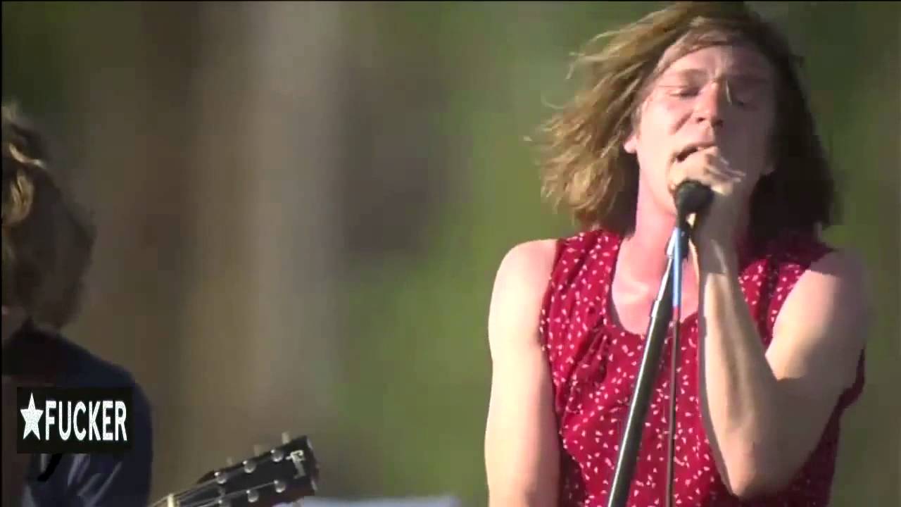Cage The Elephant - Aberdeen - Coachella Festival 2011.mov