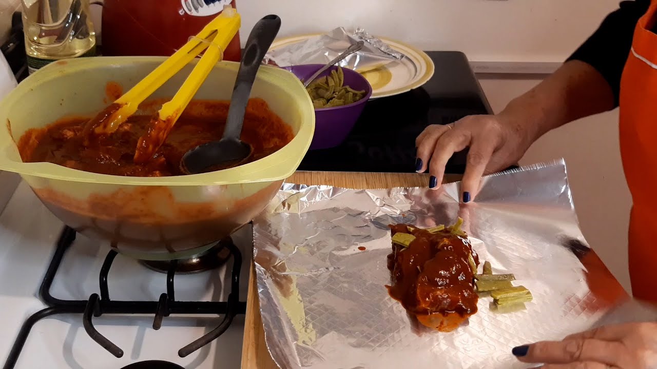 MIXIOTES de puerco con nopales PARA FIESTA / ¡Delicioso adobo para chuparse los dedos!