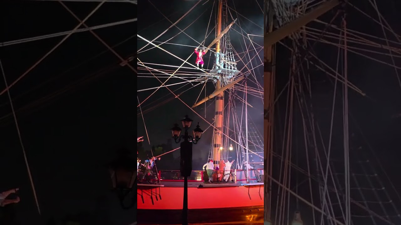 Show fantasmic Disneyland 2026 
