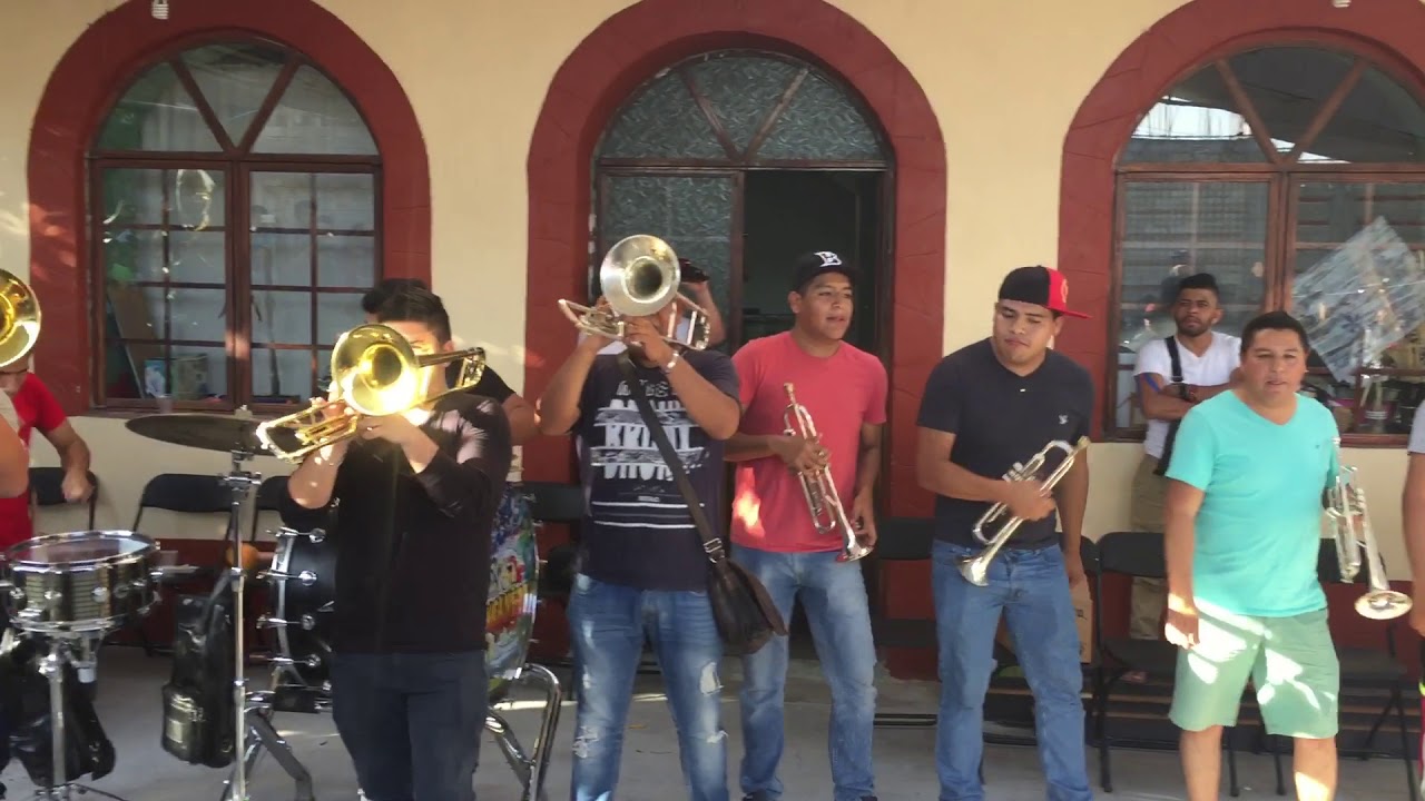 Que Me Quemen Los Pies - Banda Bucanera | SAN AGUSTÍN ETLA