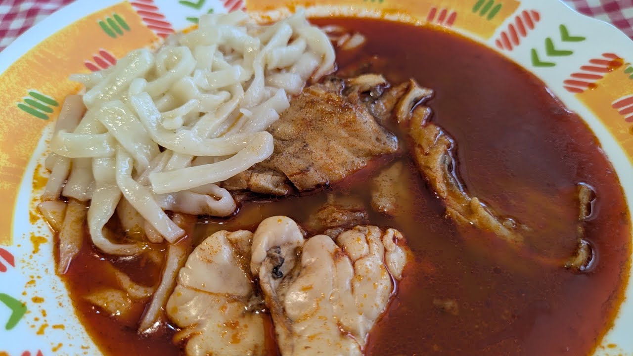 Riblja čorba od glave i repa- Fish soup