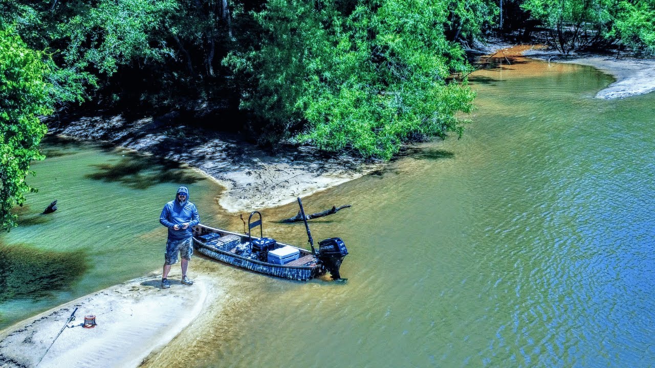 Fishing for Bream in the Choctawhatchee Backwaters!
