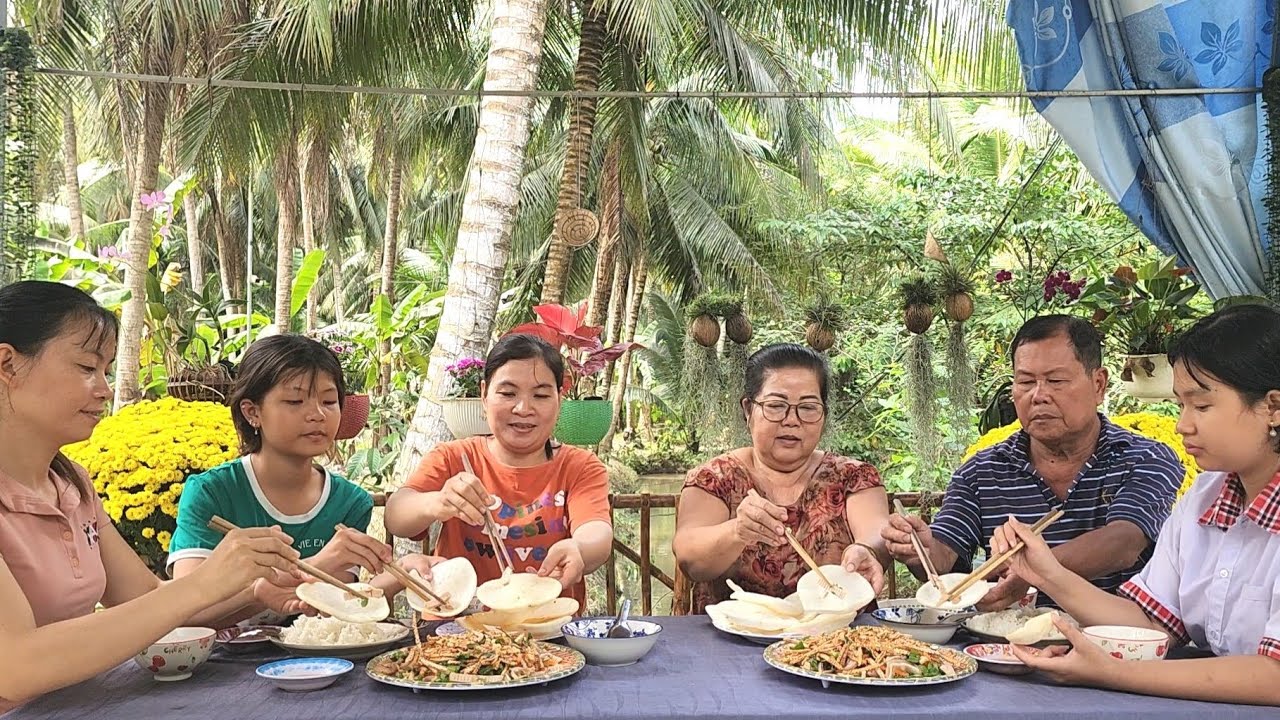 Trong 3 Ngày Tết Có Khách Đến Nhà Bà Con Làm Thử  Món Này Thì Hết Chỗ Chê | BQCM & Family T 1299