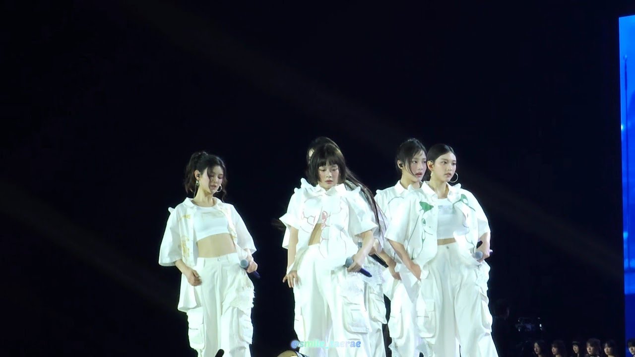 241227 AAA 2024 뉴진스 NewJeans How Sweet 직캠