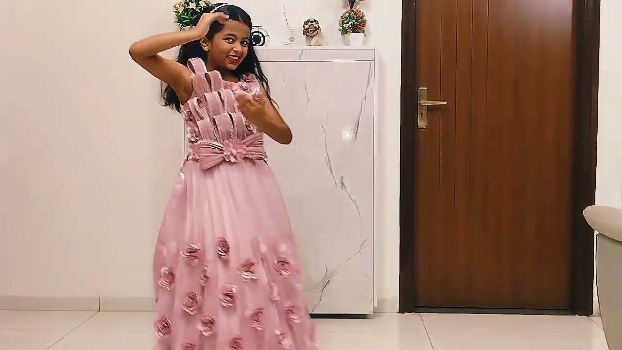 Jini jinigiva Song Dance 