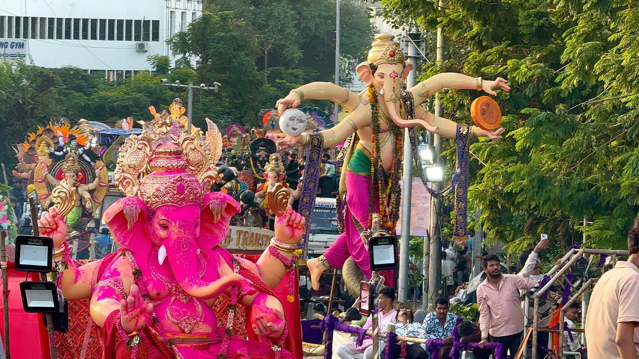 Ganesh Shobha Yatra 2025 | Hyderabad Ganesh Nimajjanam procession | Ganesh Shoba Yatra at tank bund