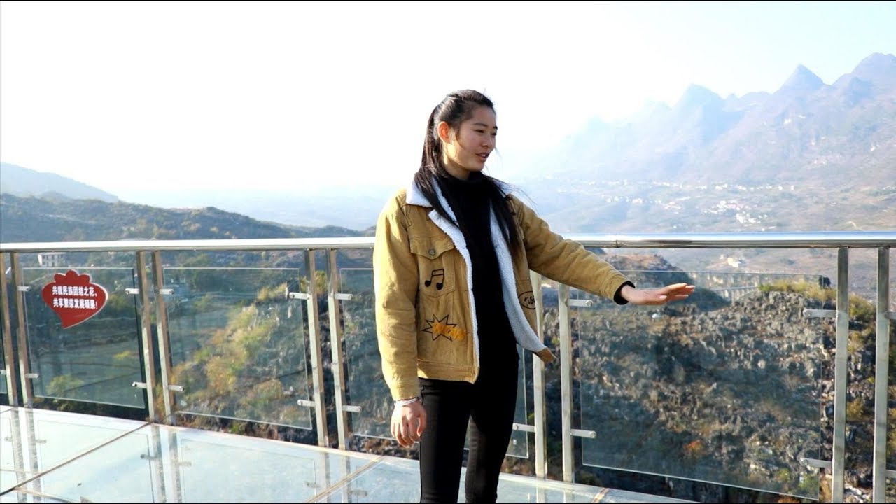 来体验玻璃桥，这里不要门票风景又美，却没什么人来这里玩
