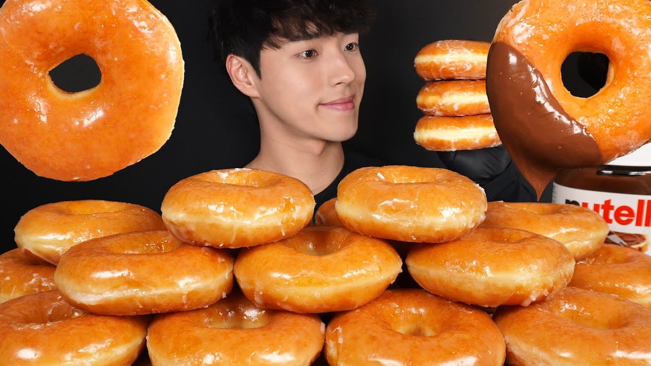 ASMR MUKBANG DONUTS!
