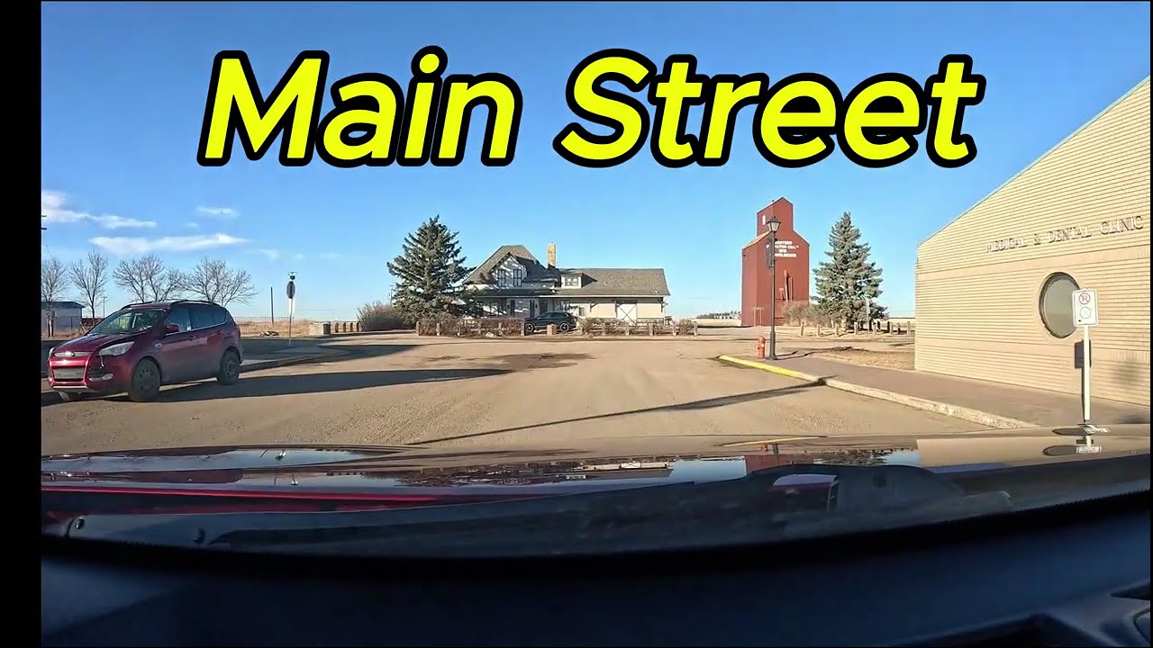 Gravelbourg / 🚘🏯A Town That Says It All For Itself / In Saskatchewan.