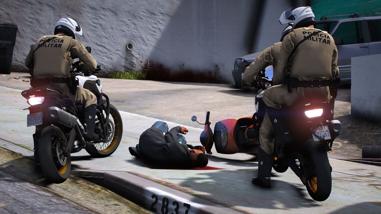 MOTOQUEIRO FOI DAR FUGA DO ESQUADRÃO ÁGUIA E OLHA O QUE ACONTECEU | PMBA - POLICIA NO GTA 5