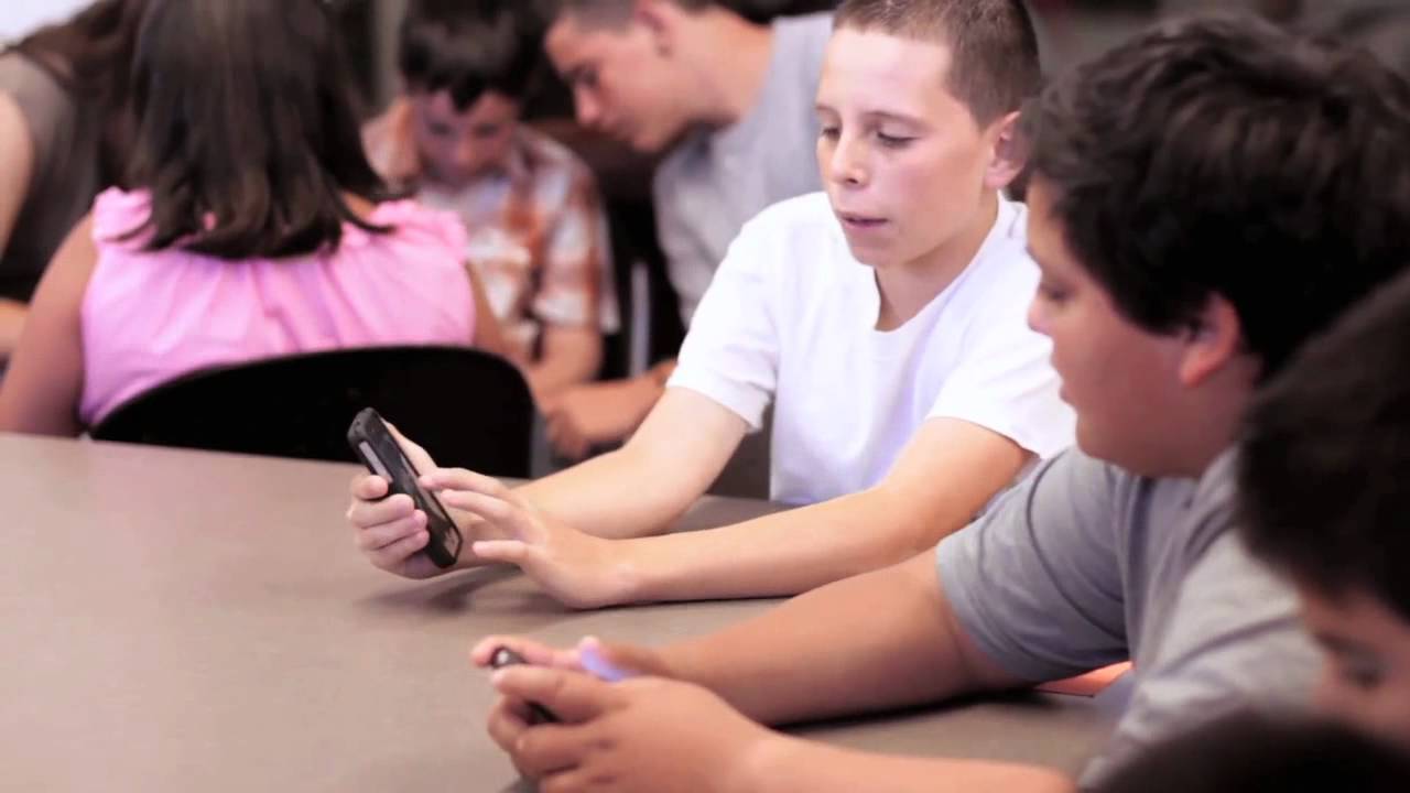 Mobile Stories: Teen Citizen Journalists in Action