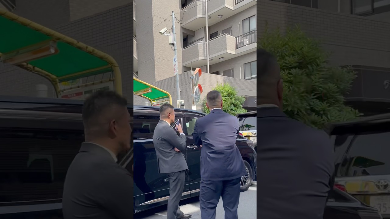 住吉会幸平一家本部前に集まるヤクザとアルファード 
