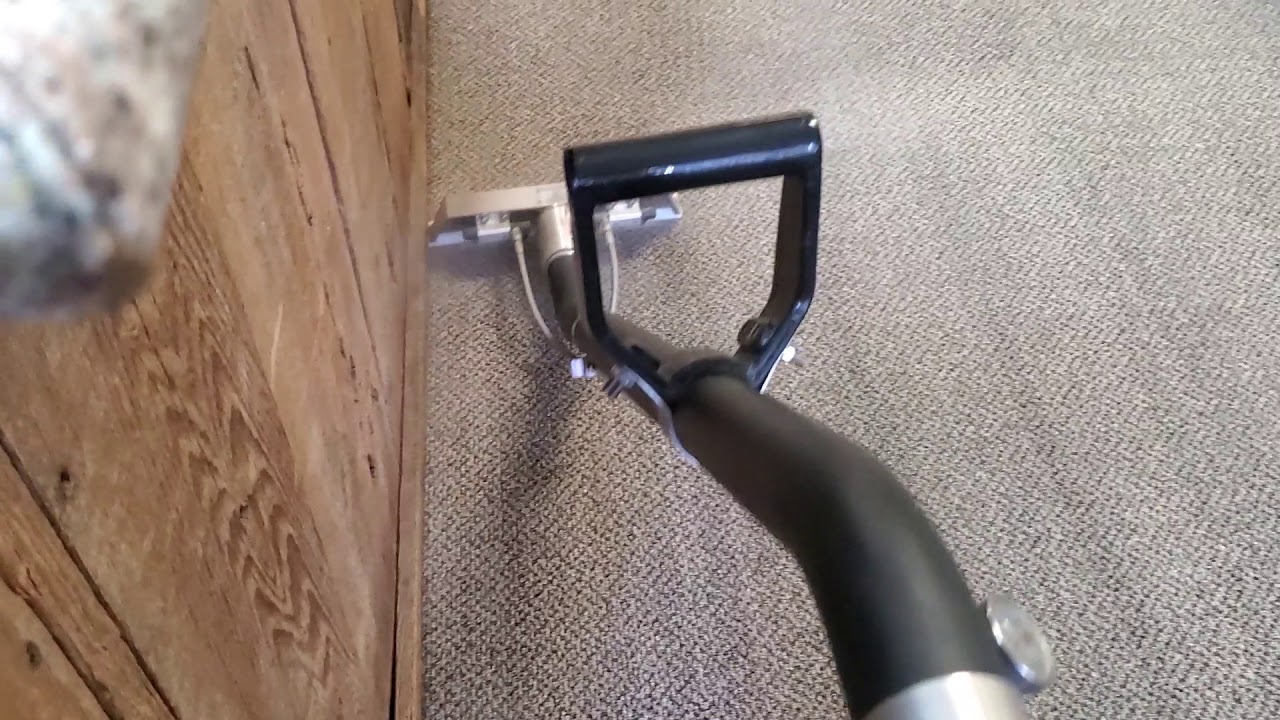 Commercial Carpet Cleaning: Repeat Client, First Time for Carpets